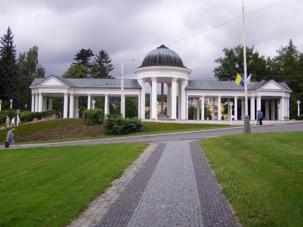 Topapartmany Lesni Mariánské Lázně Kültér fotó